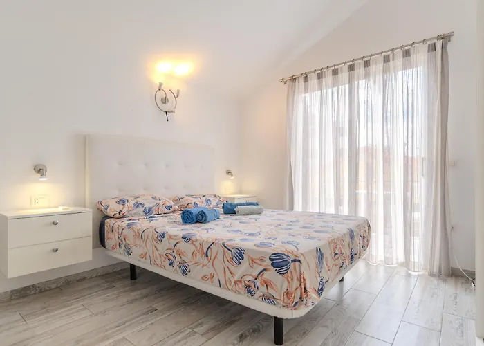 Renovated Villa In Las Americas Sea Coast