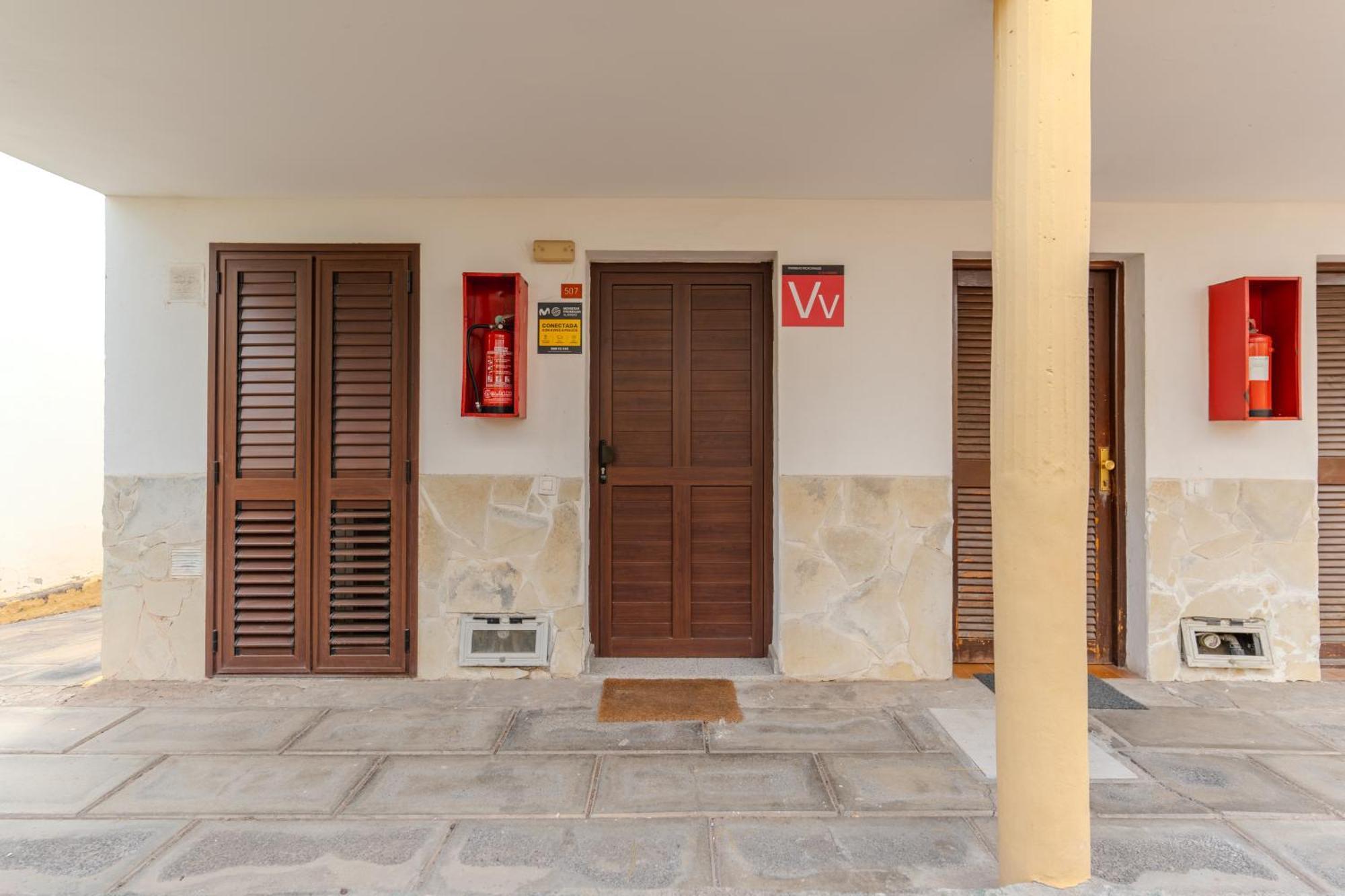 Renovated In Americas Sea Coast Villa