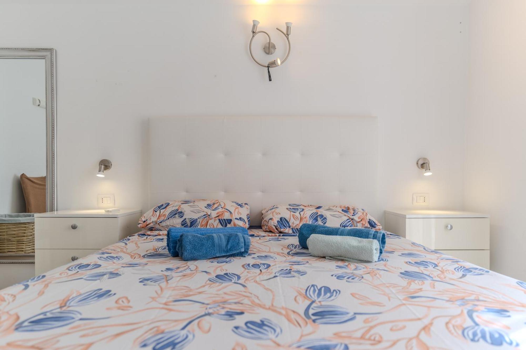 Villa Renovated In Americas Sea Coast