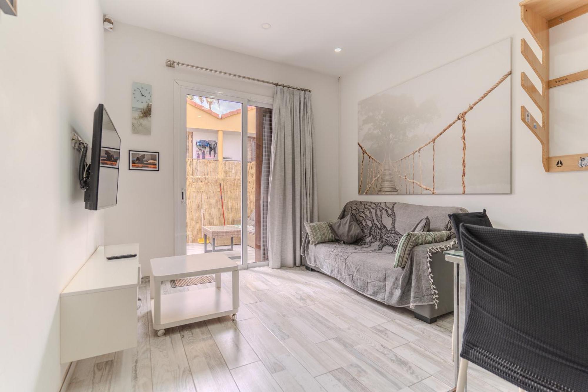 Renovated In Americas Sea Coast *