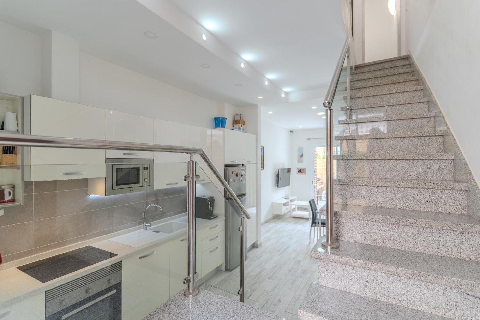Renovated In Americas Sea Coast Villa Playa de las Americas (Tenerife)