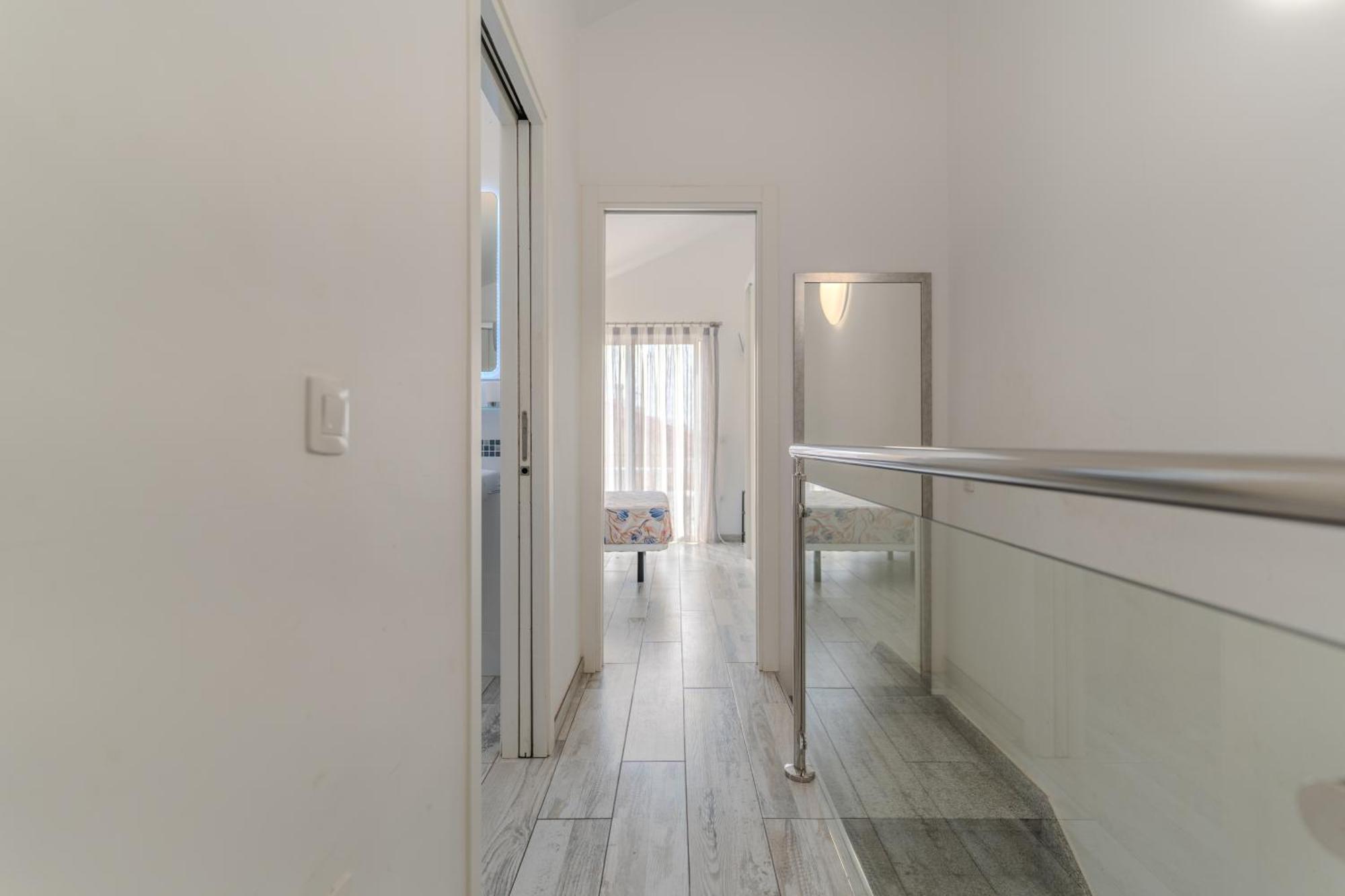 Renovated In Americas Sea Coast Villa Playa de las Americas (Tenerife)